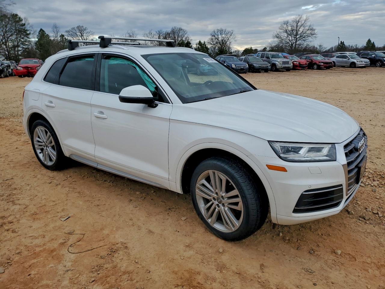 2020 AUDI Q5