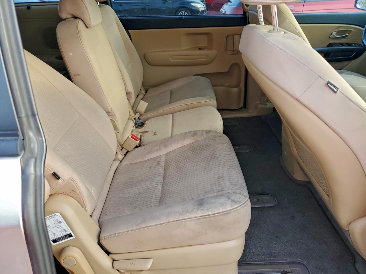 2016 KIA SEDONA