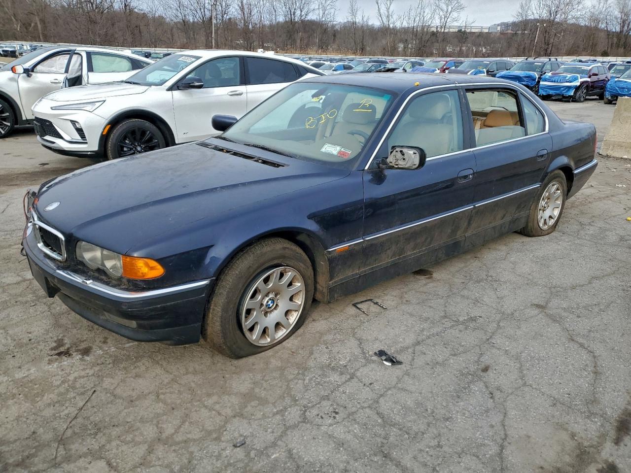 2000 BMW 7 series