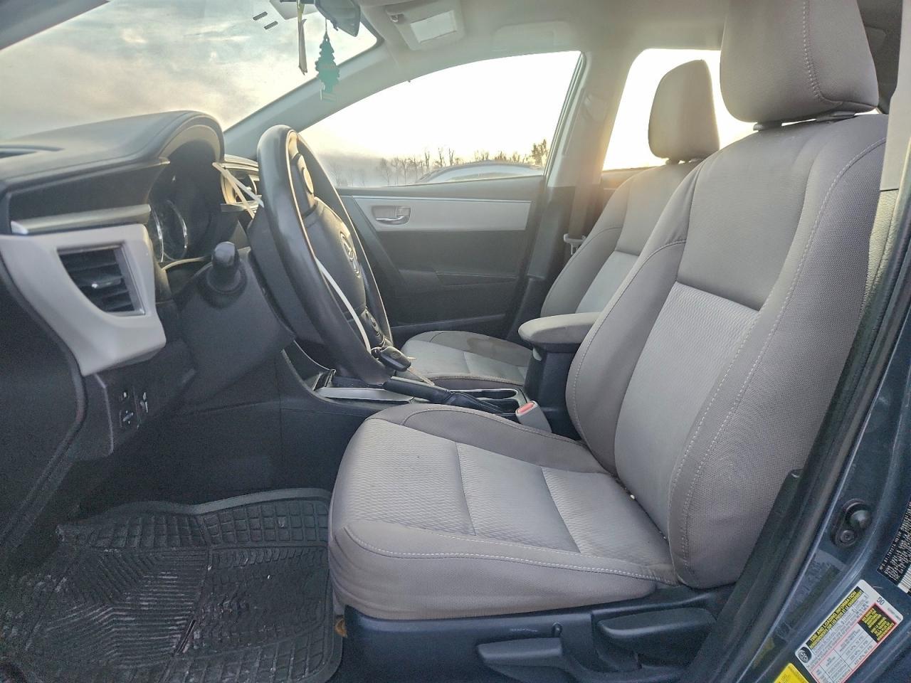 2016 TOYOTA COROLLA