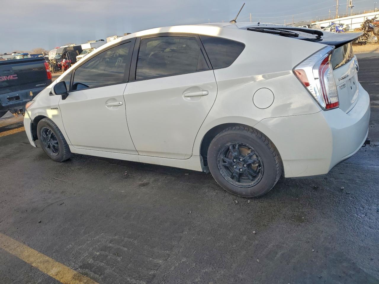 2014 TOYOTA PRIUS