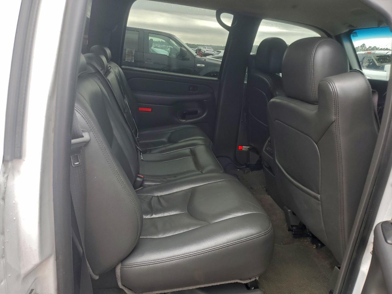 2005 GMC Sierra