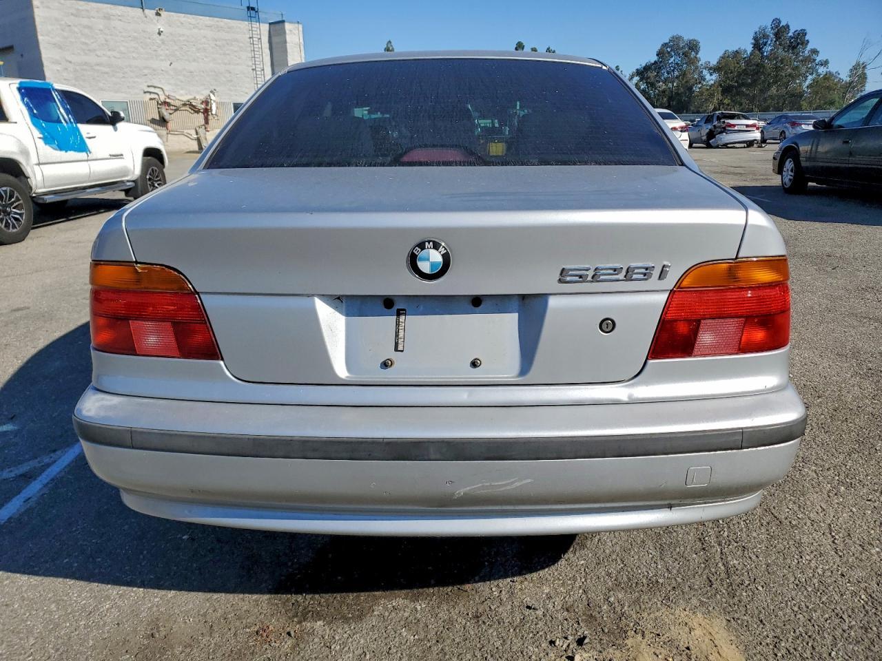 2000 BMW 5 series