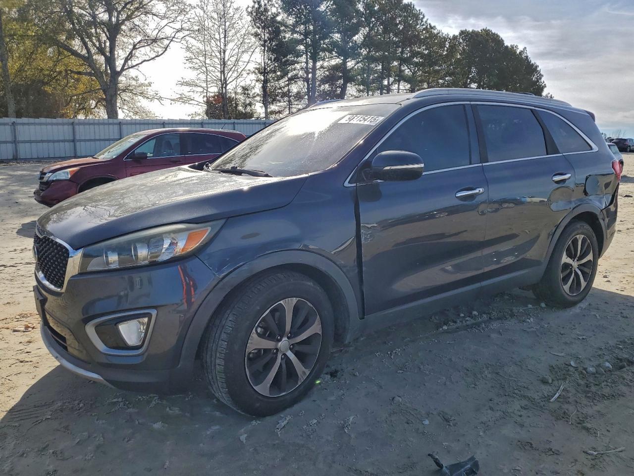 2016 KIA SORENTO