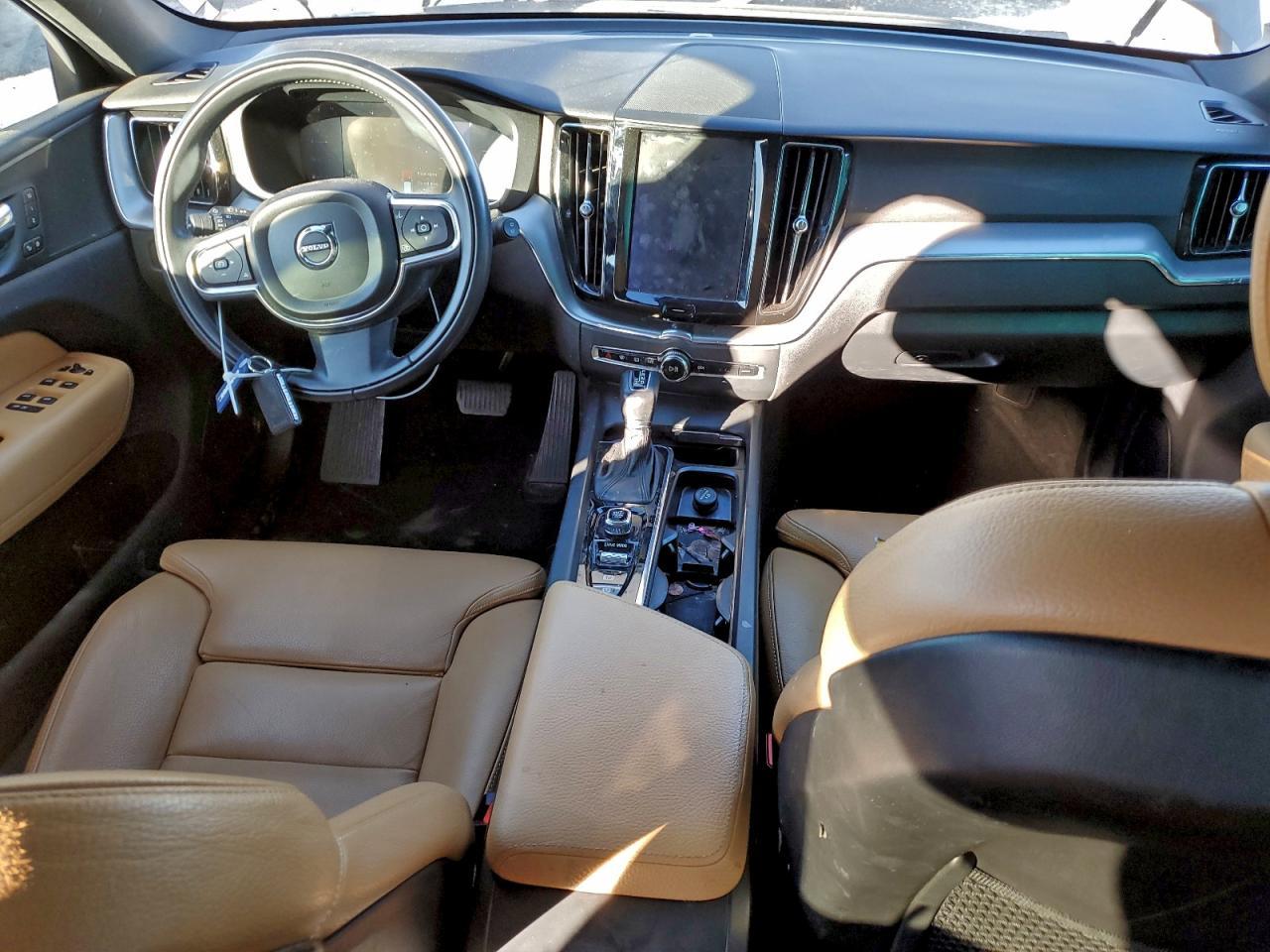 2019 VOLVO XC60
