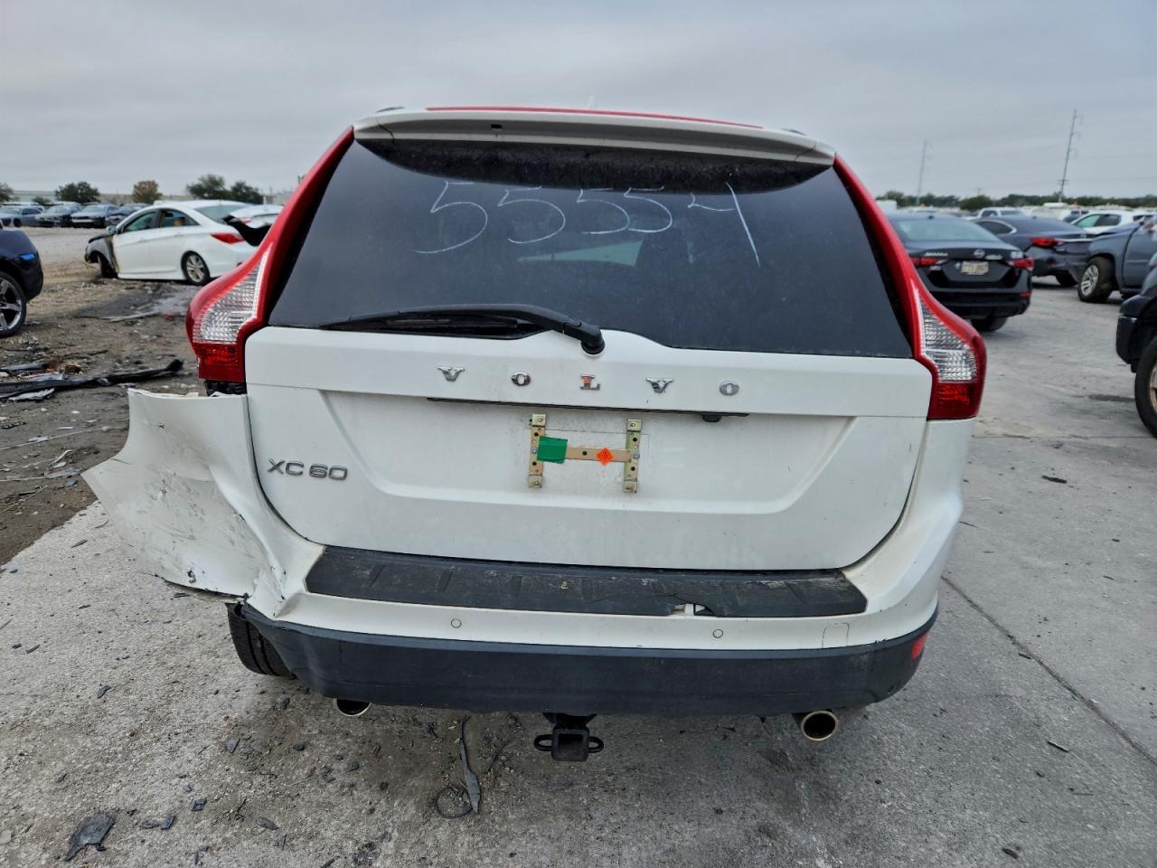 2012 VOLVO XC60