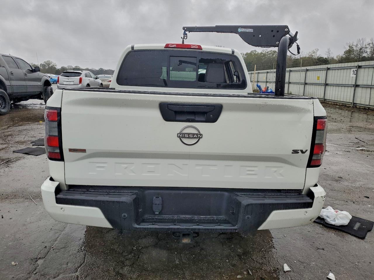 2022 NISSAN Frontier