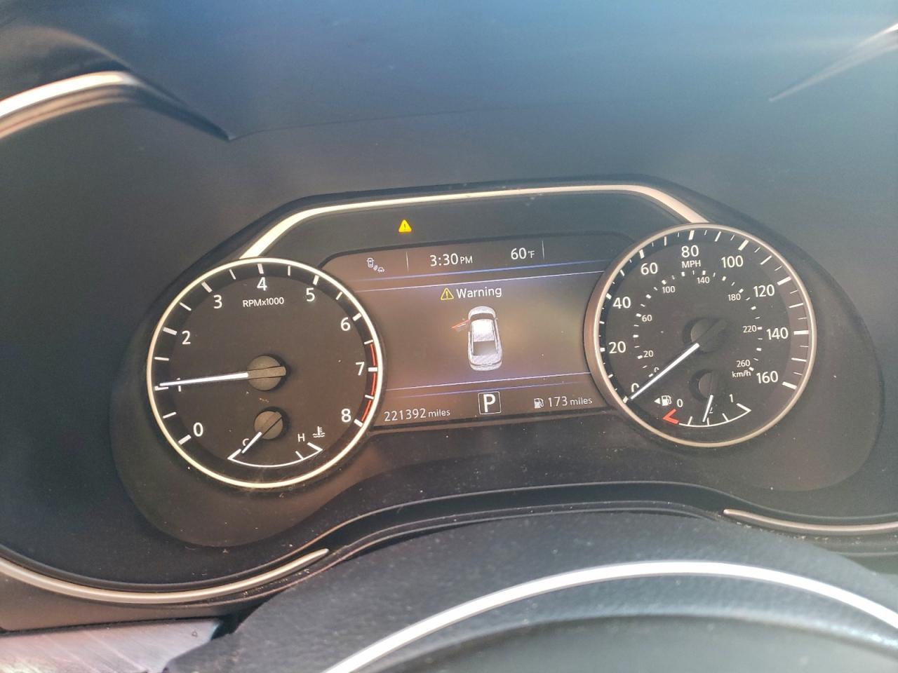 2016 NISSAN Maxima
