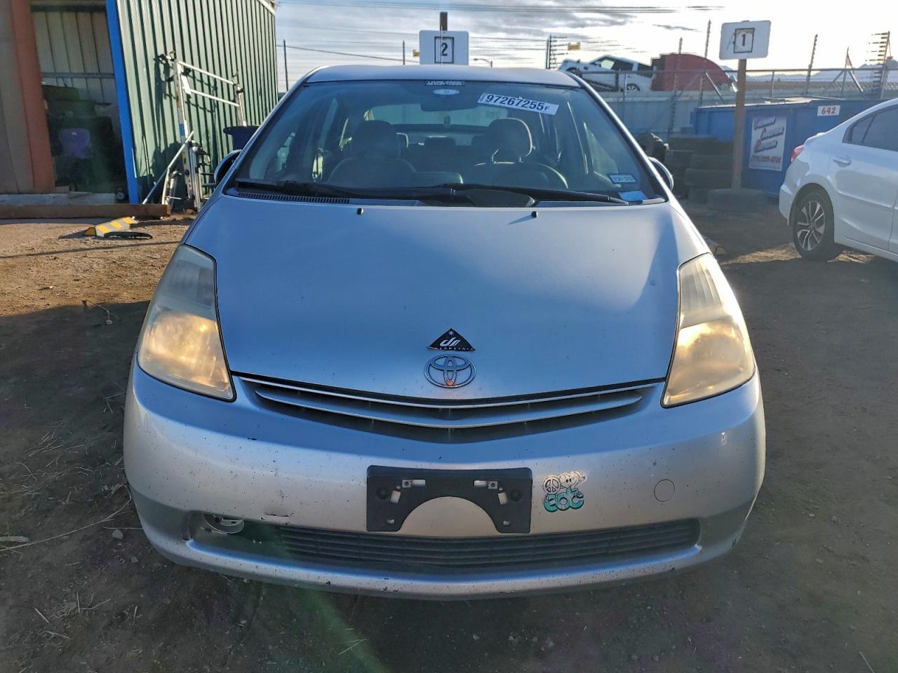 2004 TOYOTA PRIUS