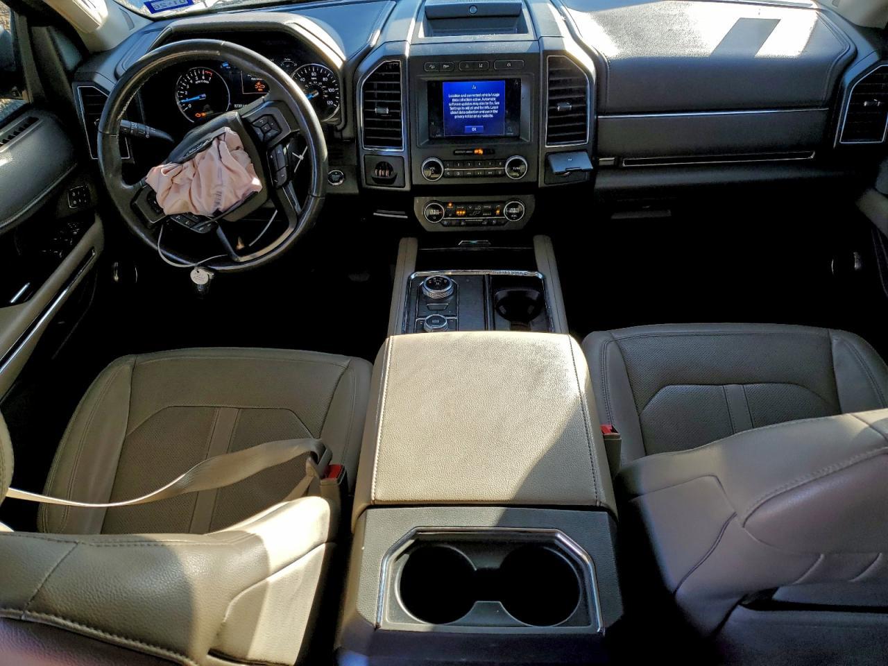 2021 FORD Expedition