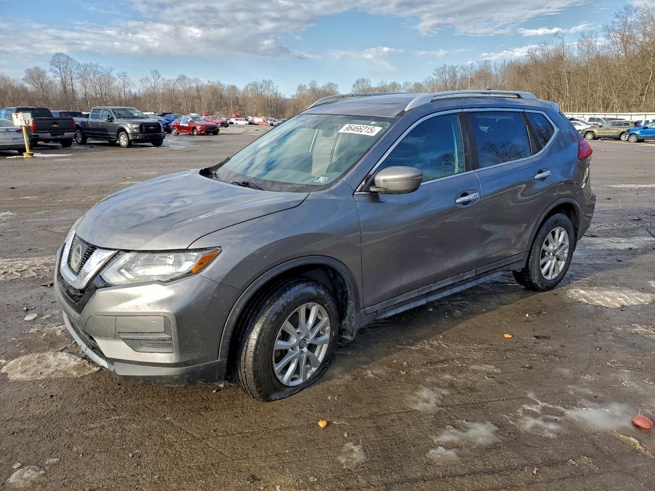 2017 NISSAN ROGUE