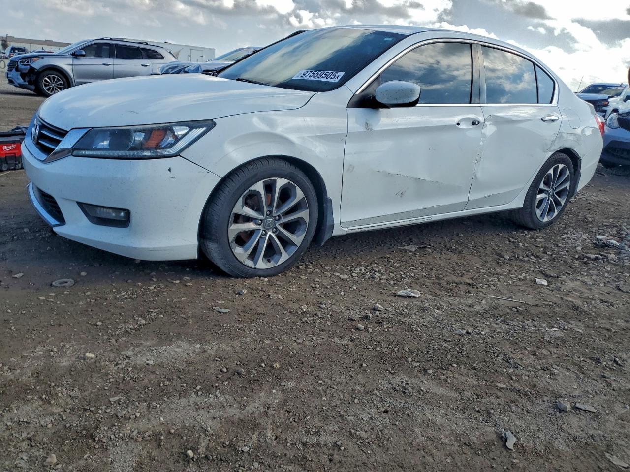 2015 HONDA ACCORD