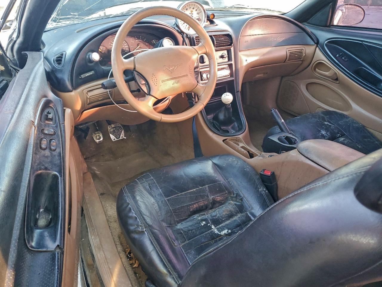 1995 FORD MUSTANG