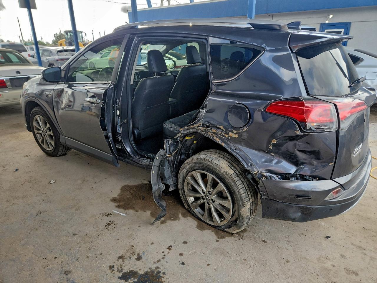 2016 TOYOTA RAV4