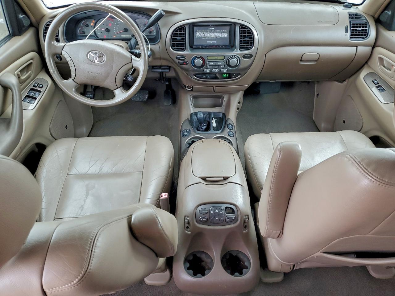 2003 TOYOTA Sequoia