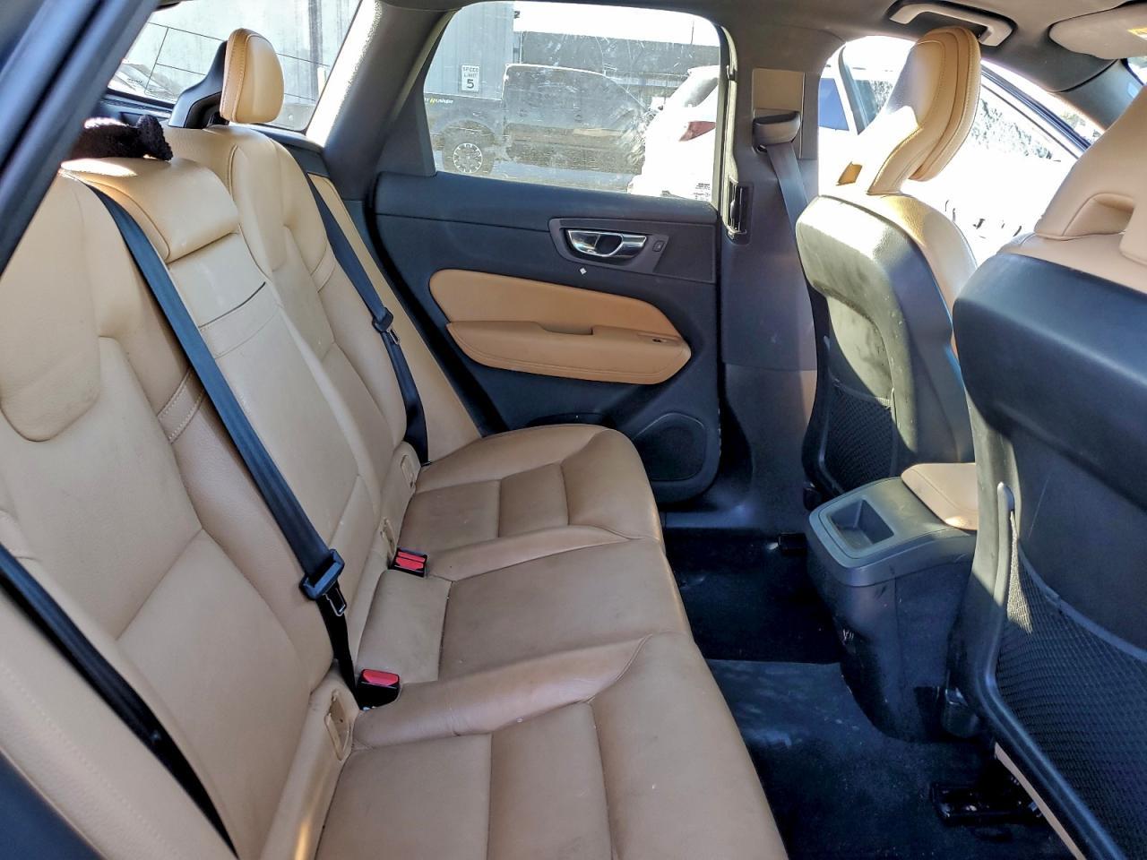2019 VOLVO XC60