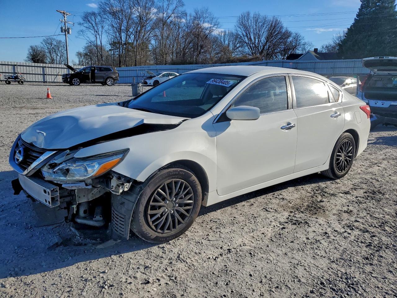 2017 NISSAN ALTIMA