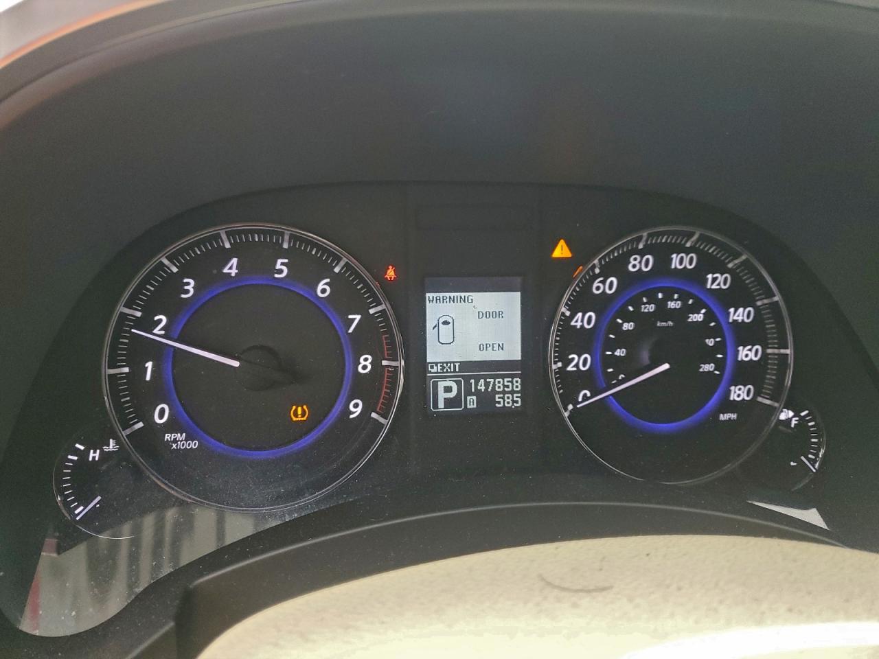 2012 INFINITI FX35