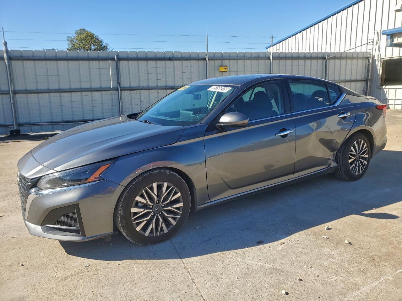 2023 NISSAN ALTIMA