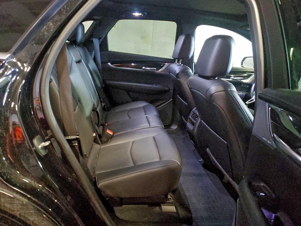 2021 CADILLAC XT5