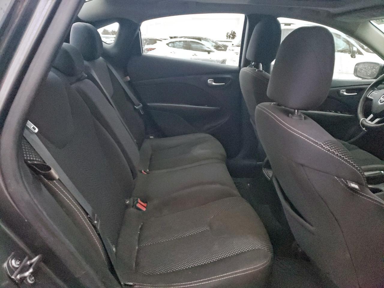 2016 DODGE Dart