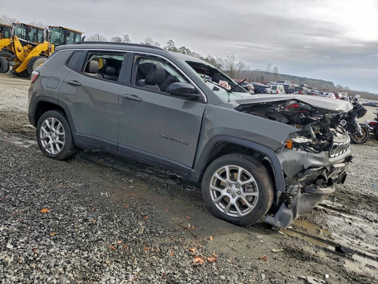 2023 JEEP Compass