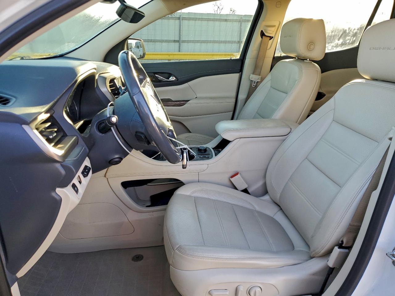 2020 GMC ACADIA