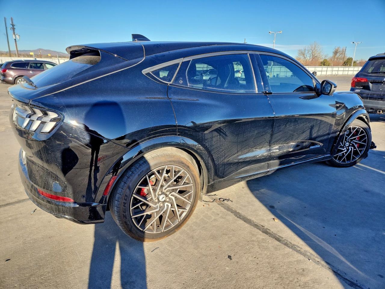 2022 FORD Mustang Mach-E