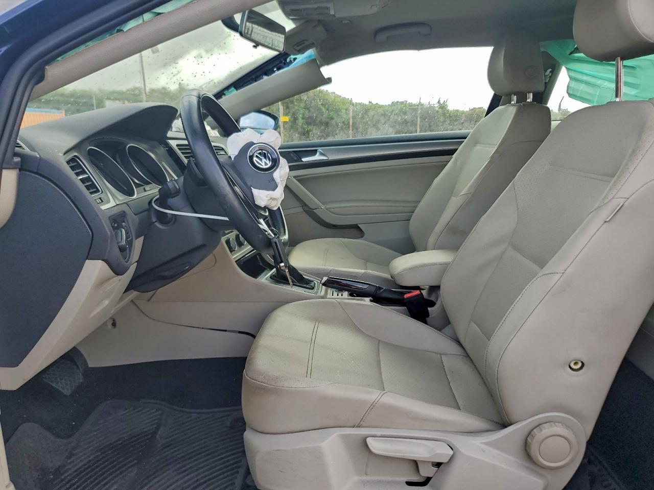 2015 VOLKSWAGEN GOLF