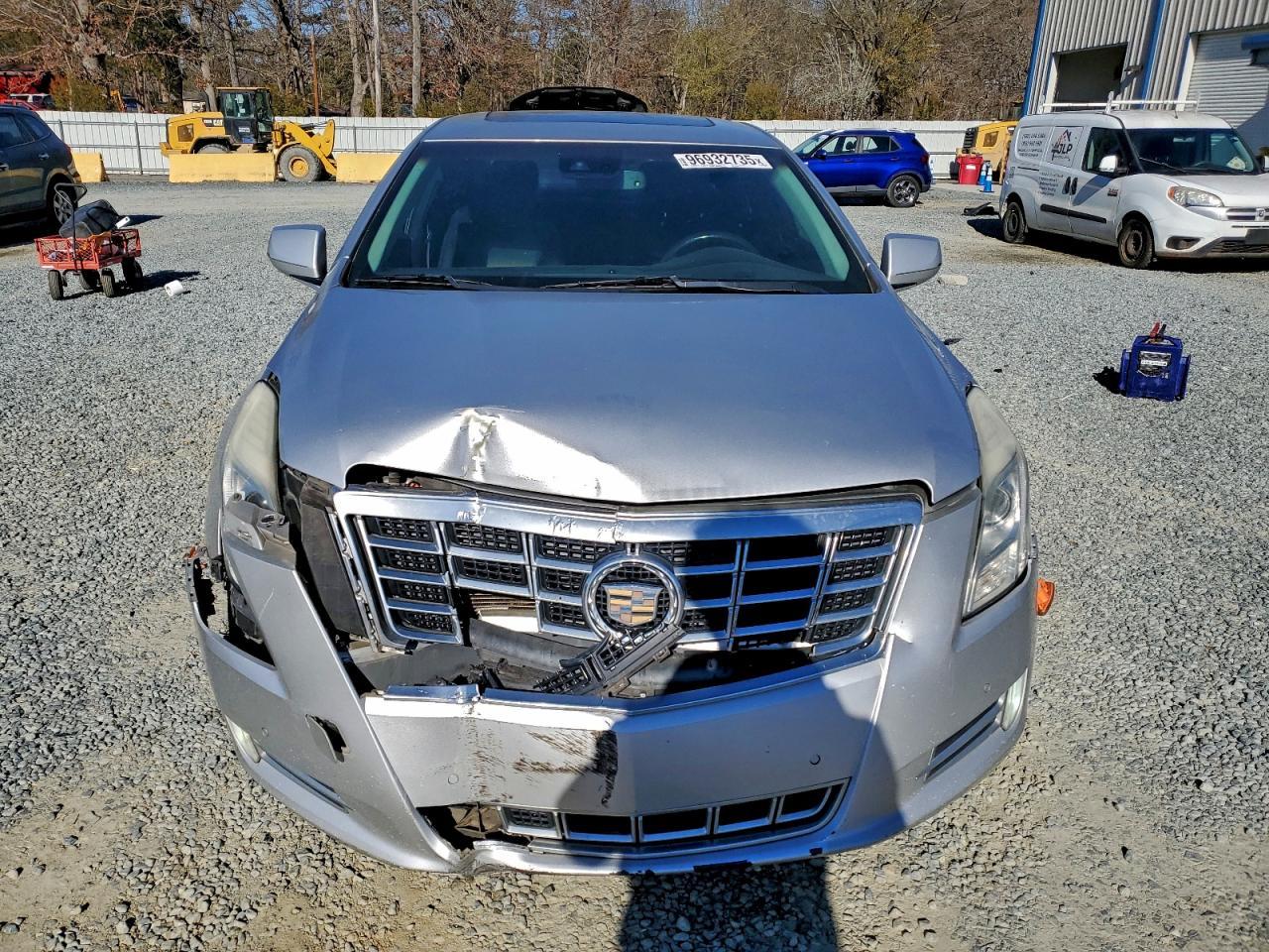 2013 CADILLAC XTS