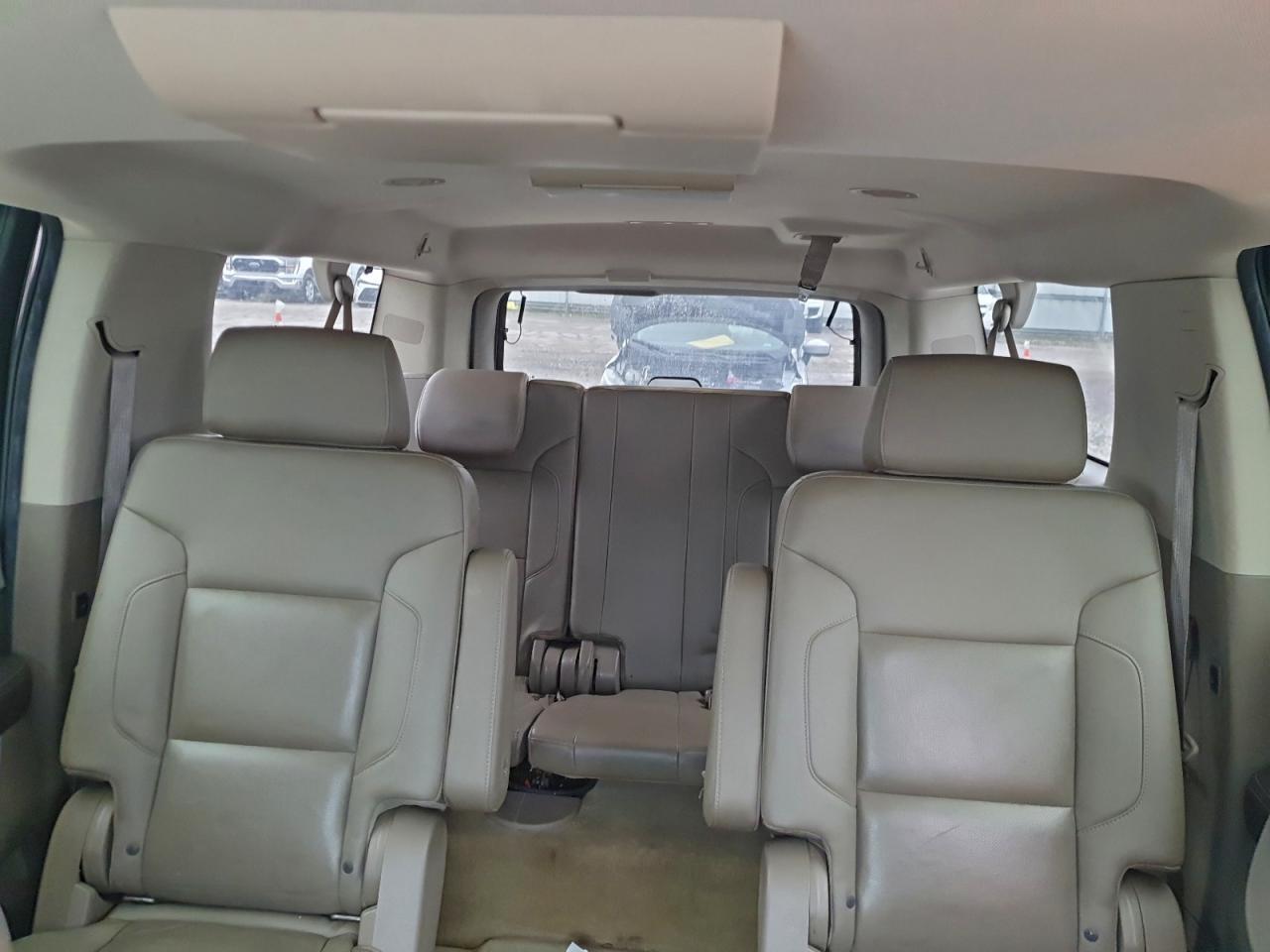 2015 CHEVROLET Suburban