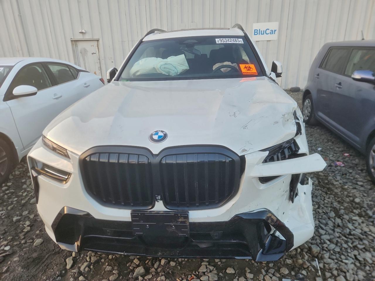 2024 BMW X7