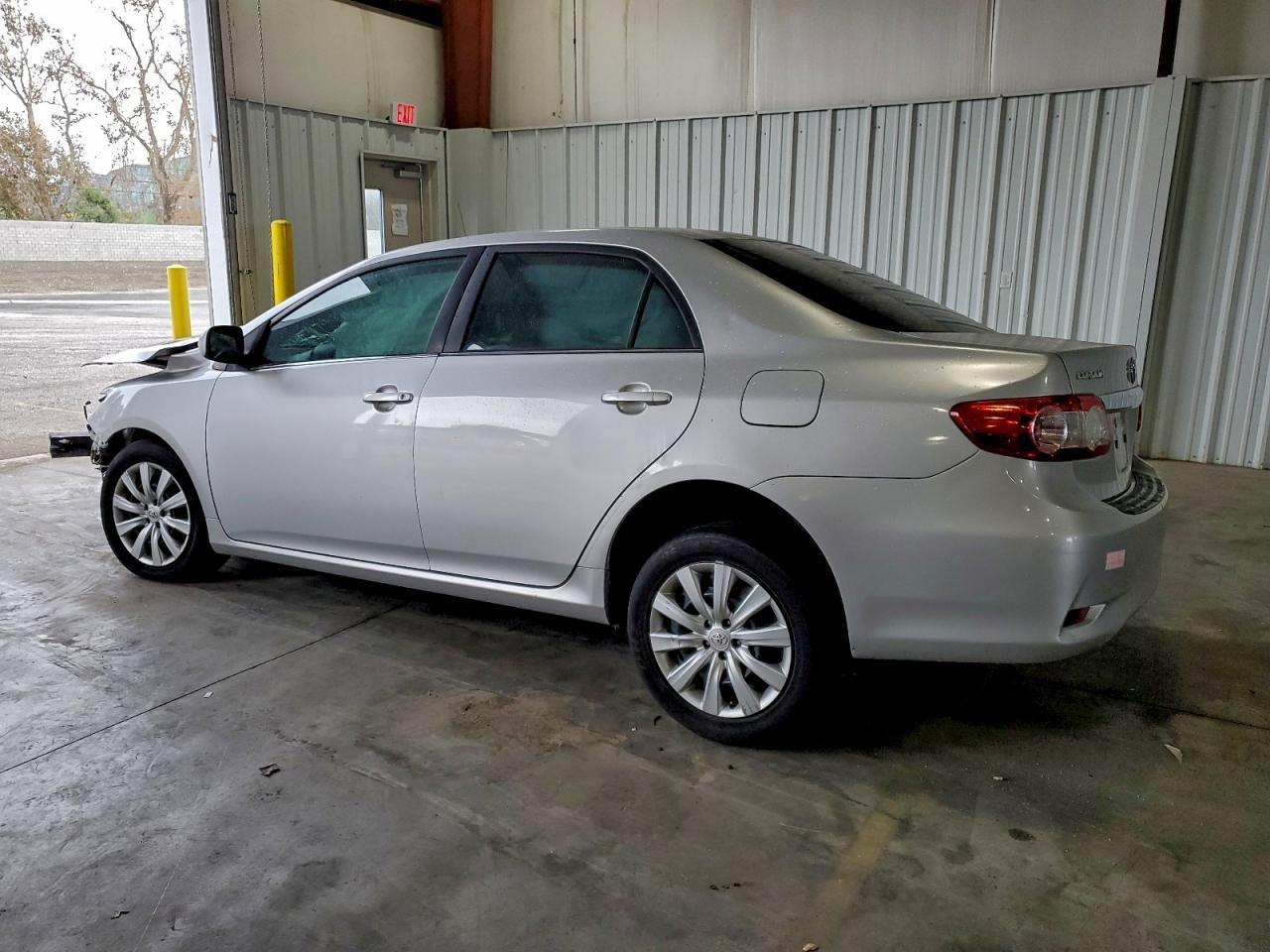 2013 TOYOTA COROLLA