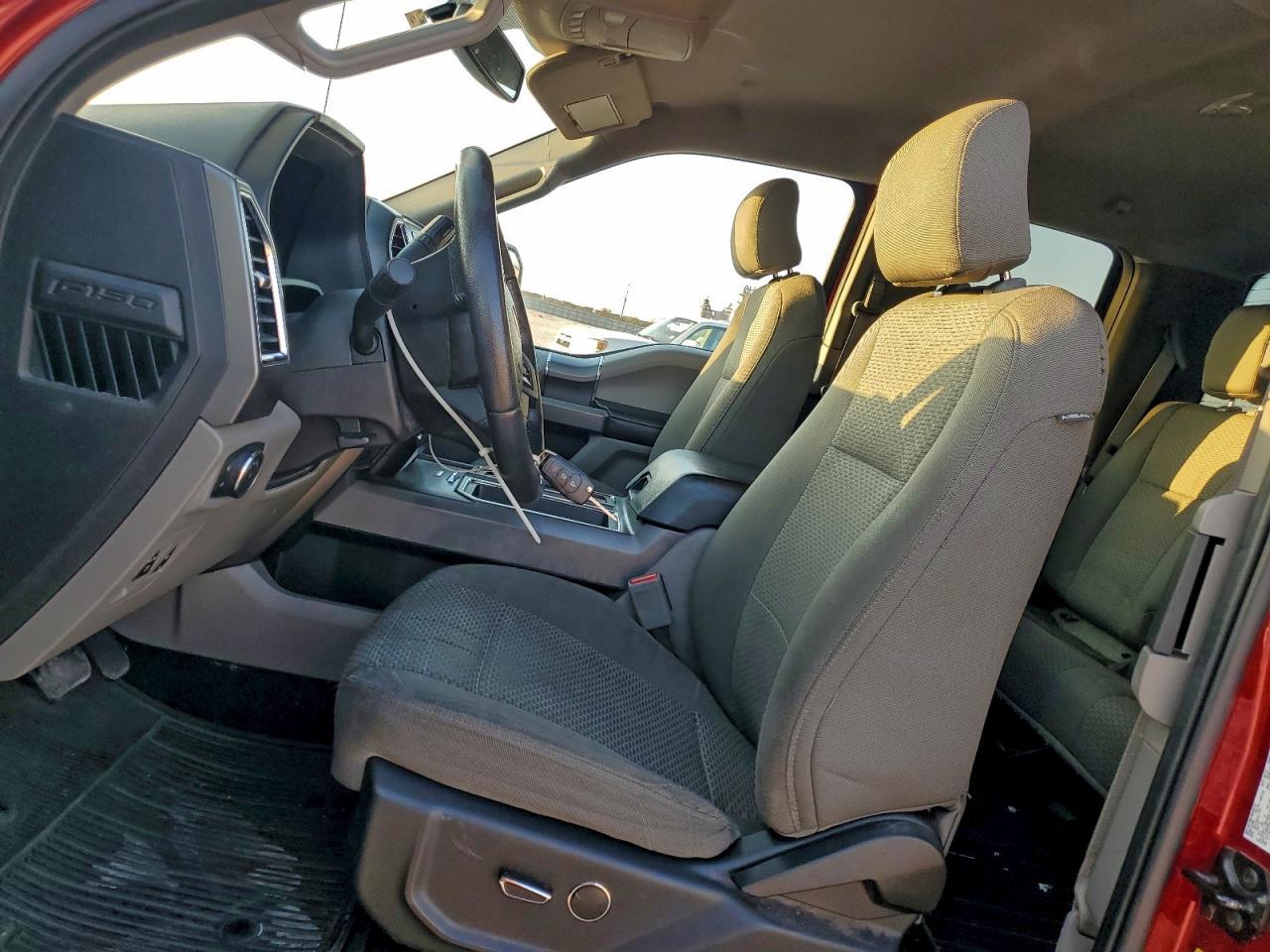 2015 FORD F-150
