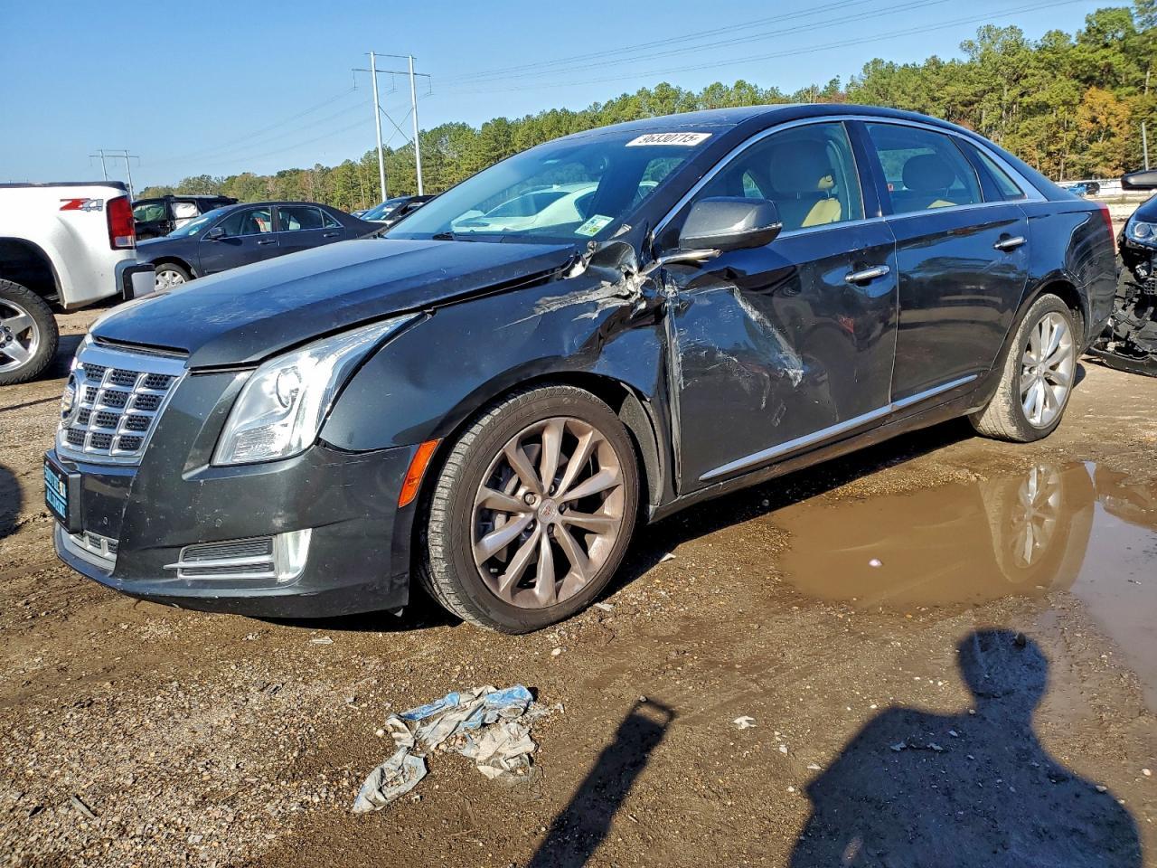 2013 CADILLAC XTS