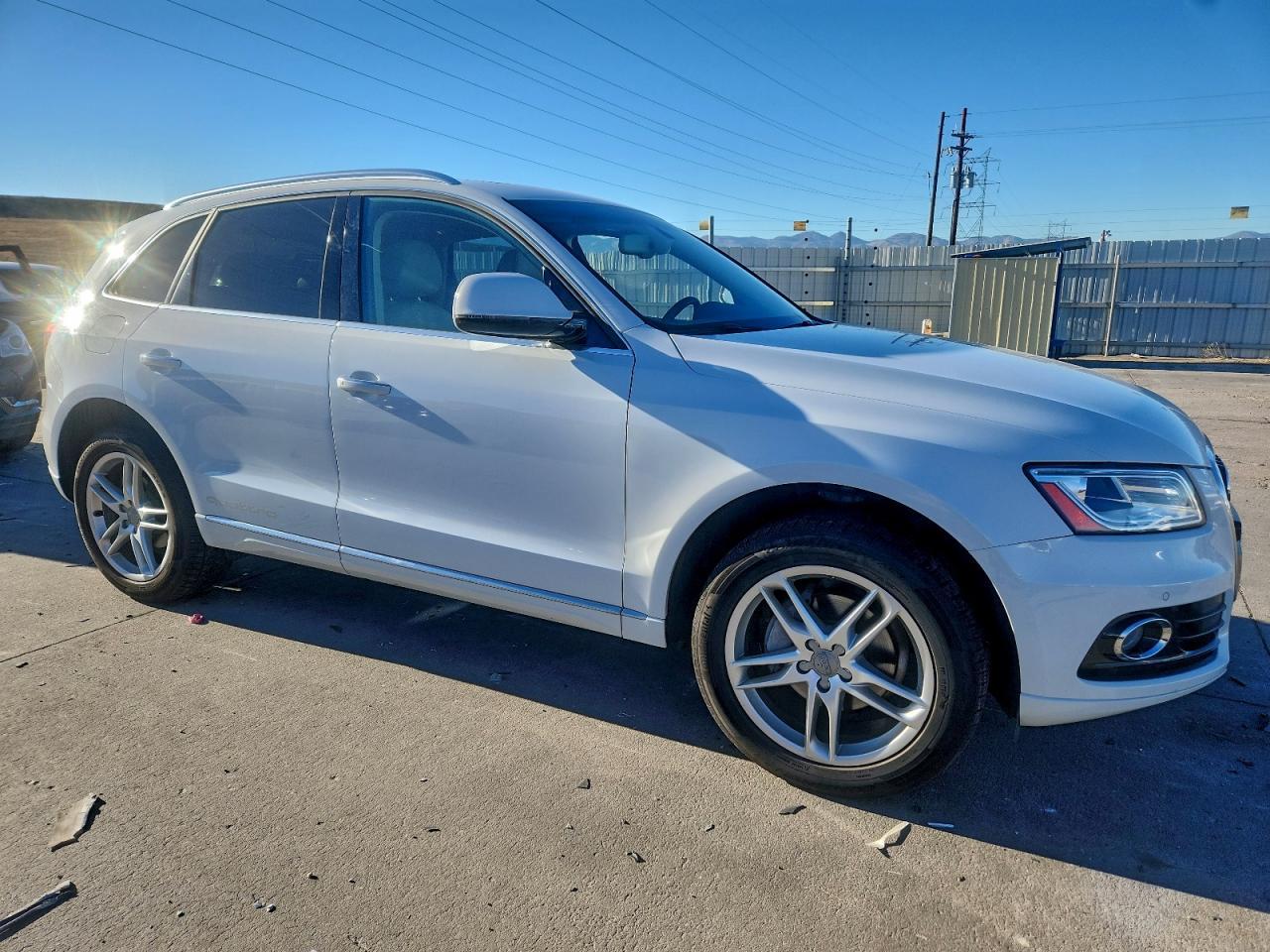 2016 AUDI Q5