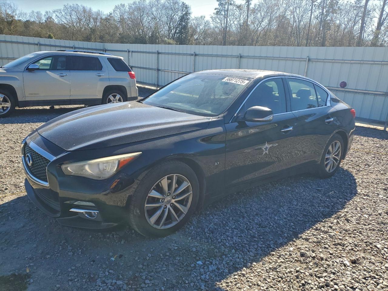 2014 INFINITI Q50