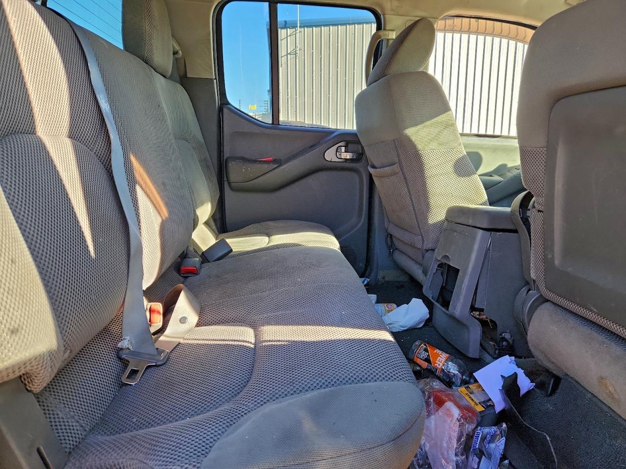 2013 NISSAN Frontier
