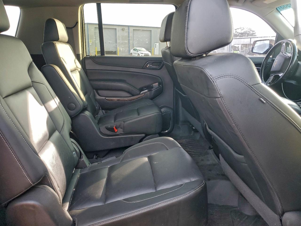 2020 CHEVROLET Suburban
