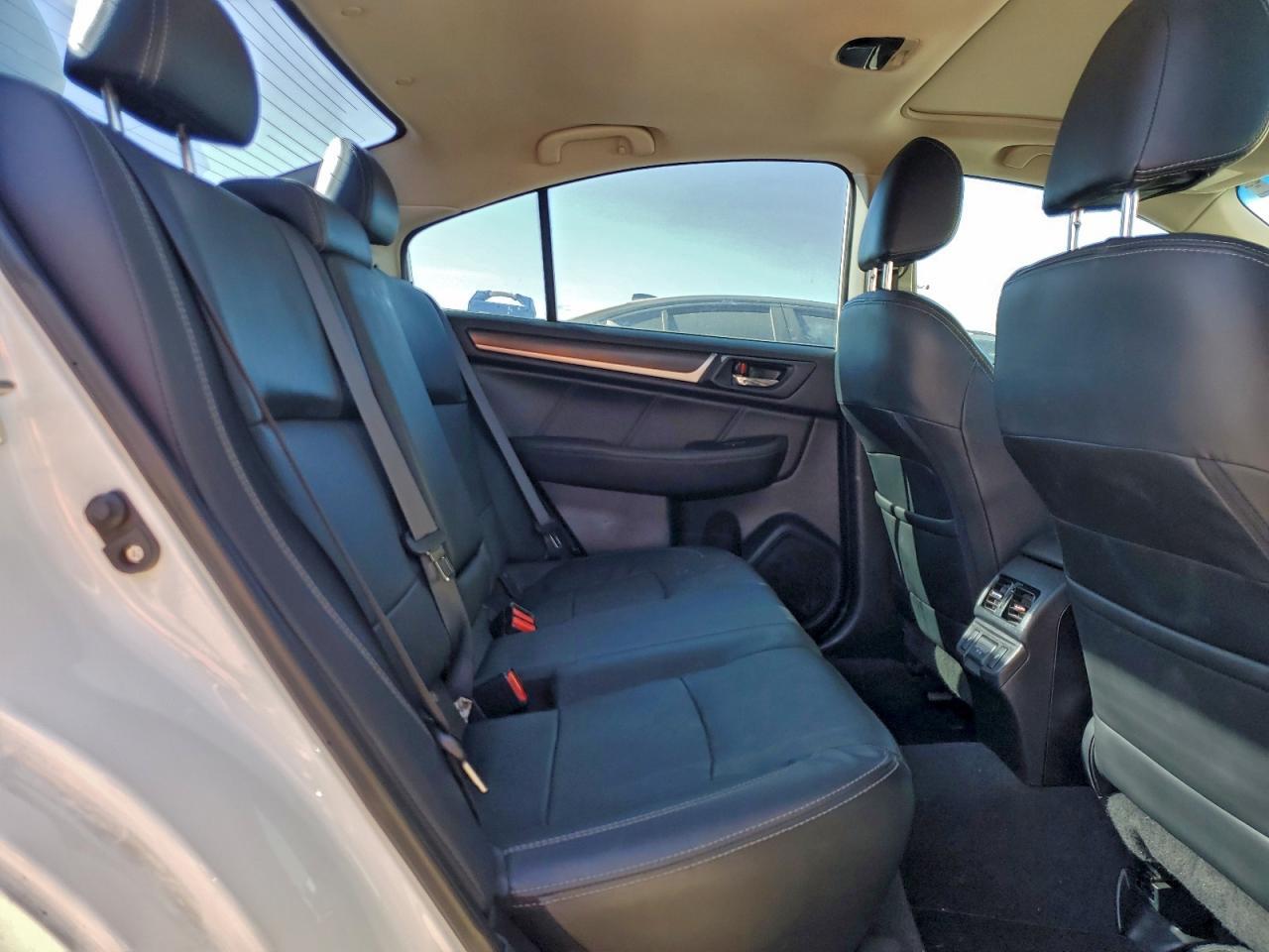 2018 SUBARU Legacy