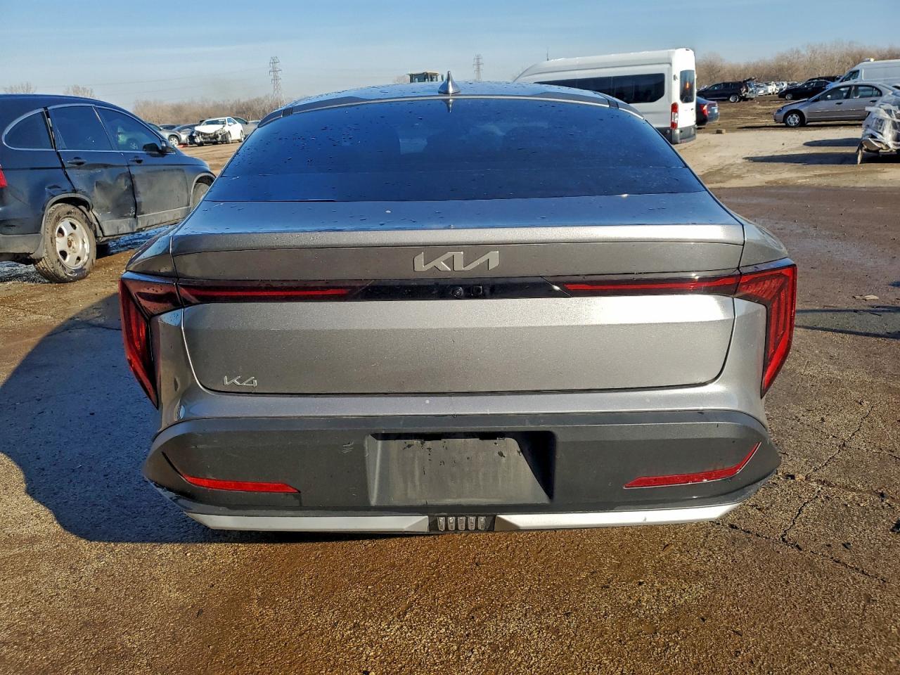 2025 KIA K4