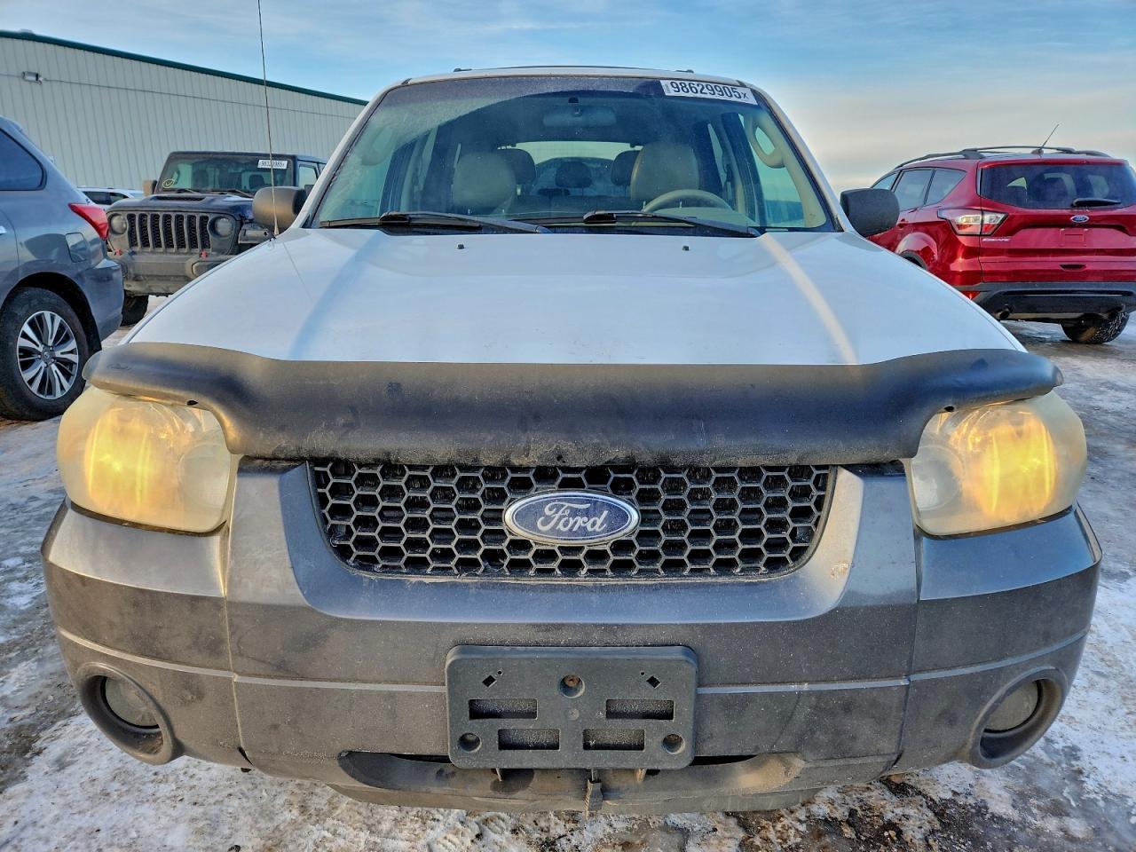 2005 FORD ESCAPE