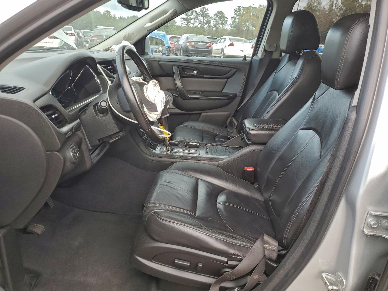 2017 CHEVROLET TRAVERSE