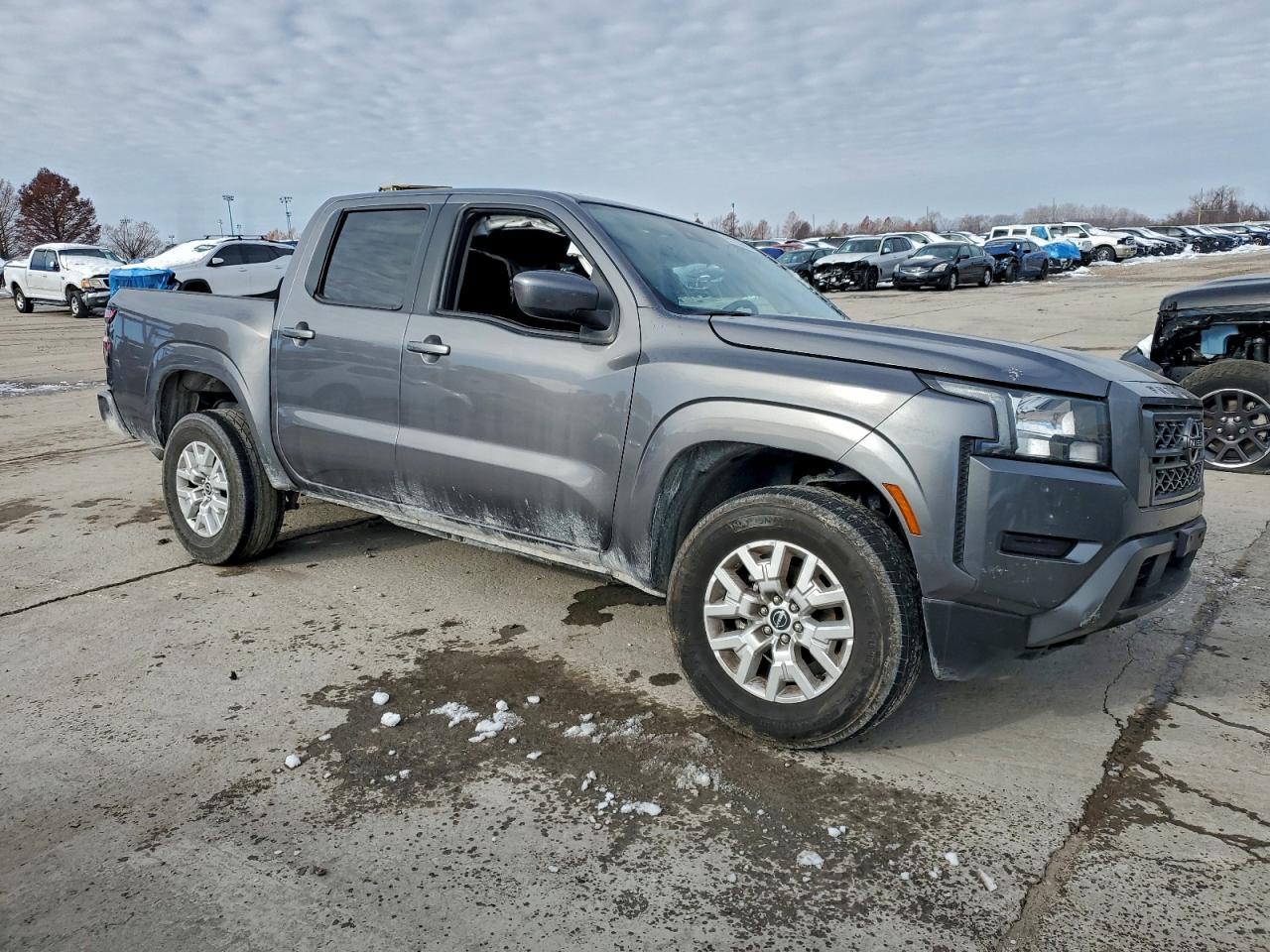 2022 NISSAN Frontier