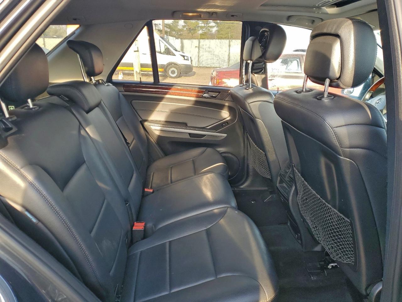 2011 MERCEDES-BENZ ML-Class