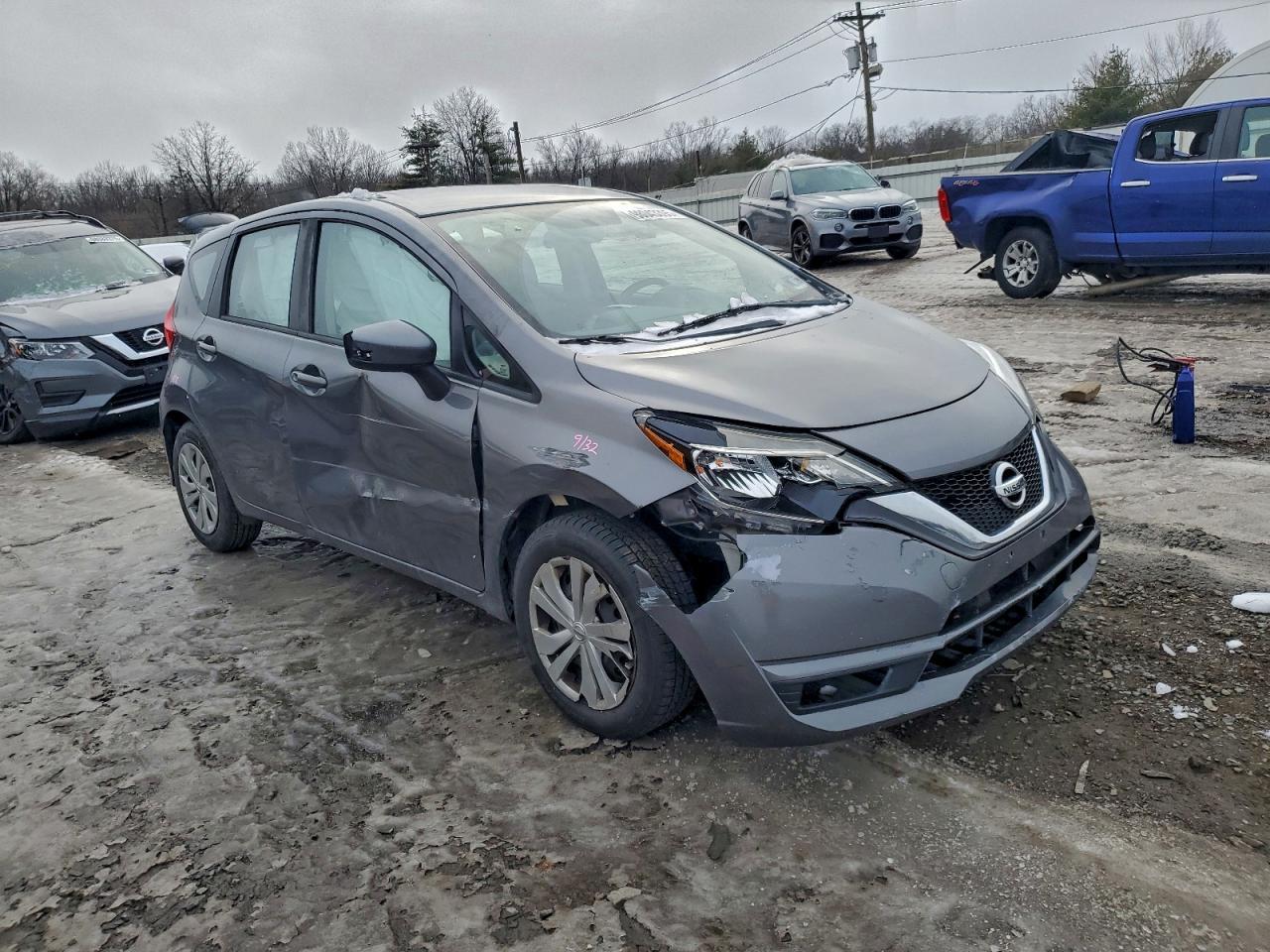 2017 NISSAN Versa Note