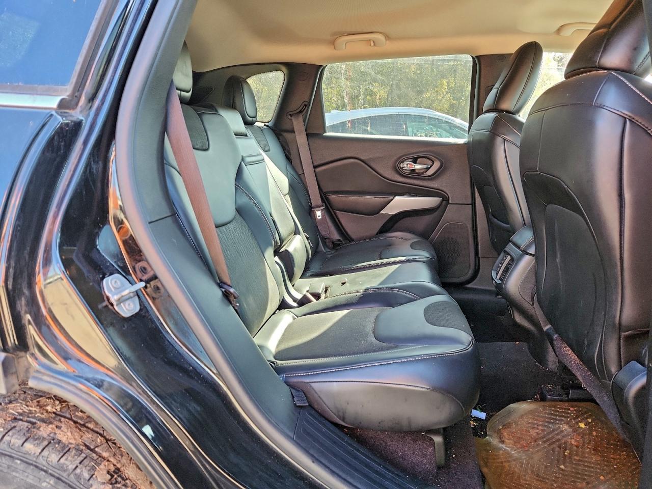 2018 JEEP CHEROKEE