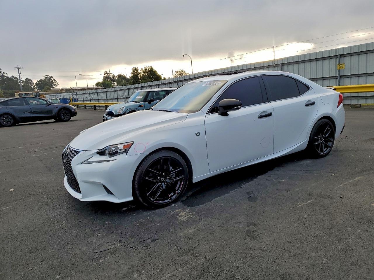 2015 LEXUS IS 250