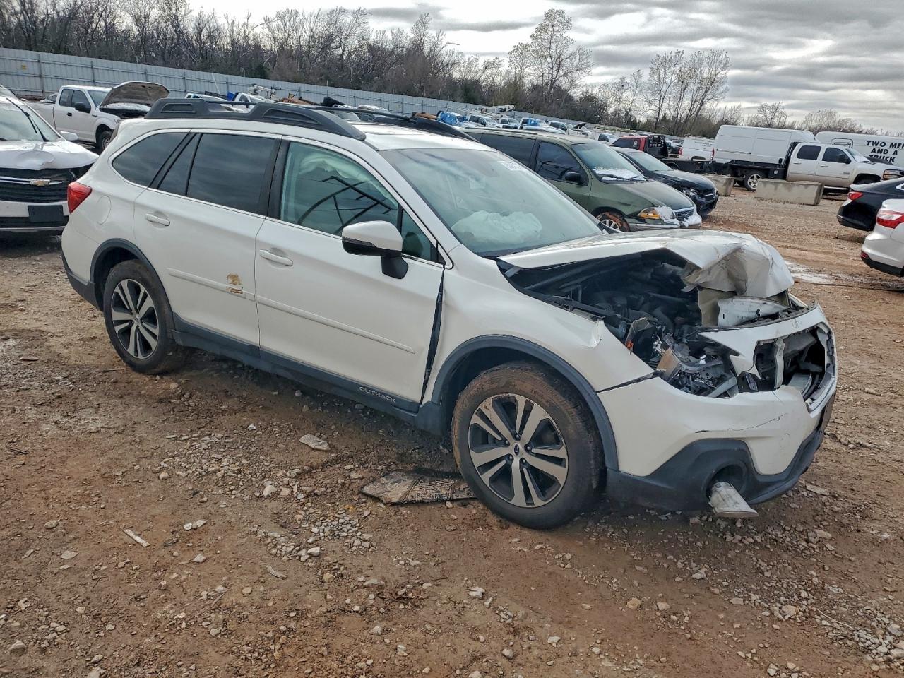 2018 SUBARU Outback