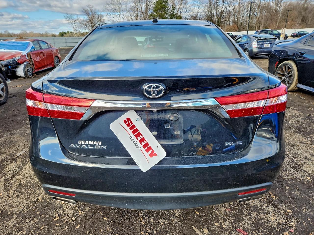 2013 TOYOTA Avalon
